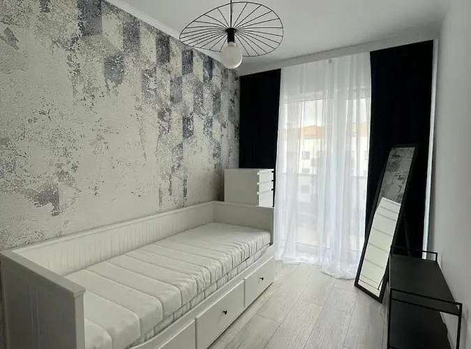 Trzy Mieszkanie W Nowej Dzielnicy Wroclawia