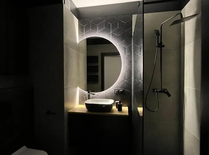 Trzy Mieszkanie W Nowej Dzielnicy Wroclawia アパート ヴロツワフ